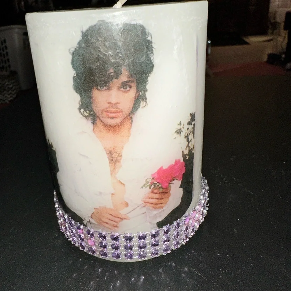 Prince candle - Picture 3 of 9